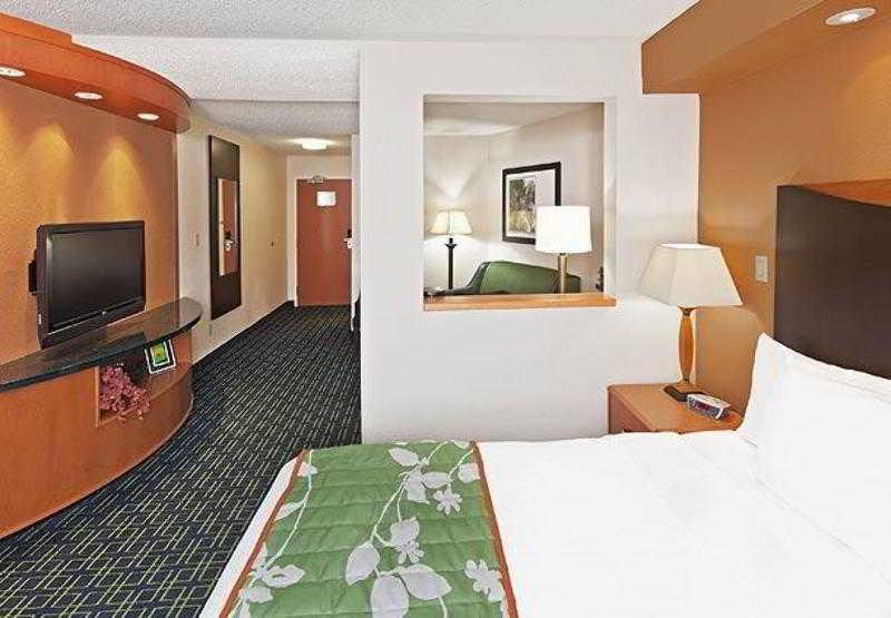Fairfield Inn & Suites Corpus Christi Room photo